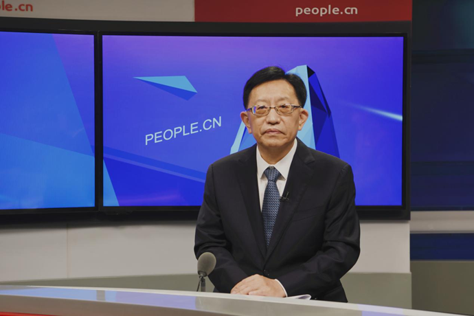 中國節(jié)能環(huán)保集團有限公司黨委書記、董事長宋鑫做客人民網(wǎng)。人民網(wǎng)記者 王曉嘯 攝